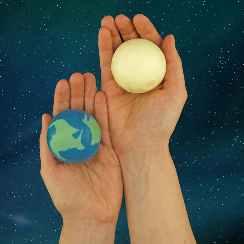 Erde und Mond Seife