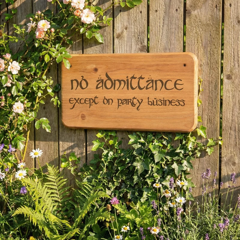 Holzschild – No Admittance
