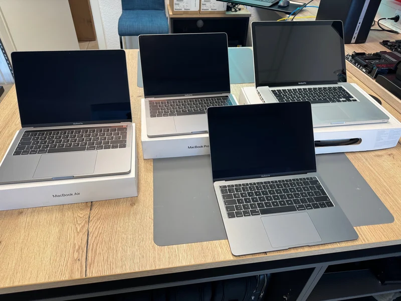 Div. MacBooks defekt